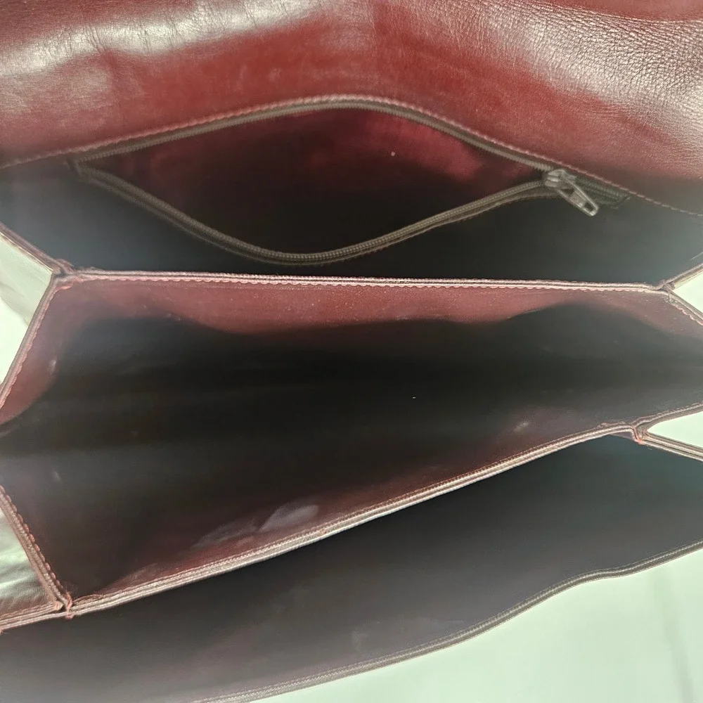 Cartier Vintage Must de Cartier Bordeaux Leather Crossbody Shoulder Bag Gold